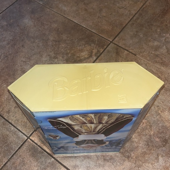 Special Edition Happy Holidays Barbie 1996 - Picture 4 of 6